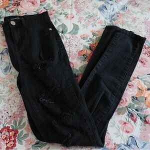 Boohoo Black Ripped Denim Jeans Size 2